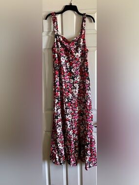 NWOT Mango Pink & Red Floral Print Dress